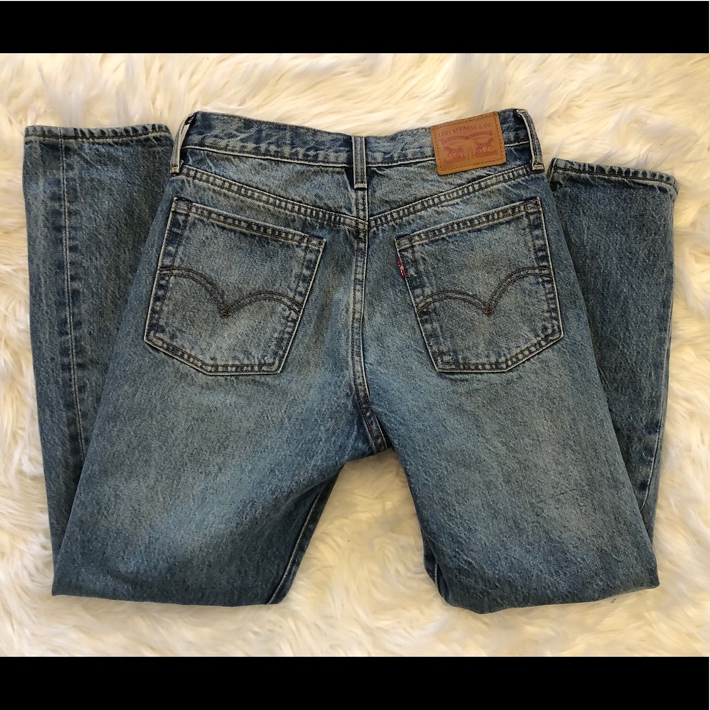 Vintage Levi’s Wedgie-fit jeans